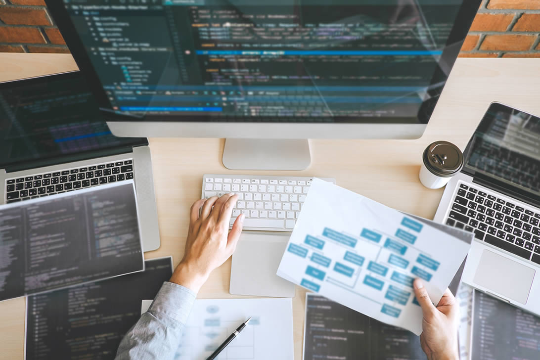 フロントエンドエンジニア募集